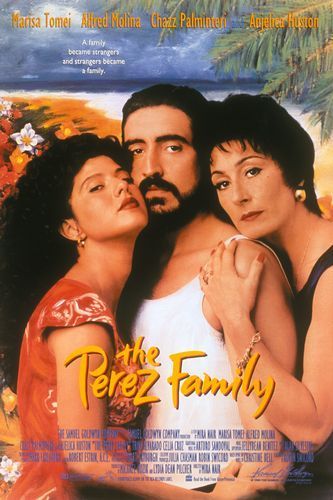 The Perez Family Movie Poster