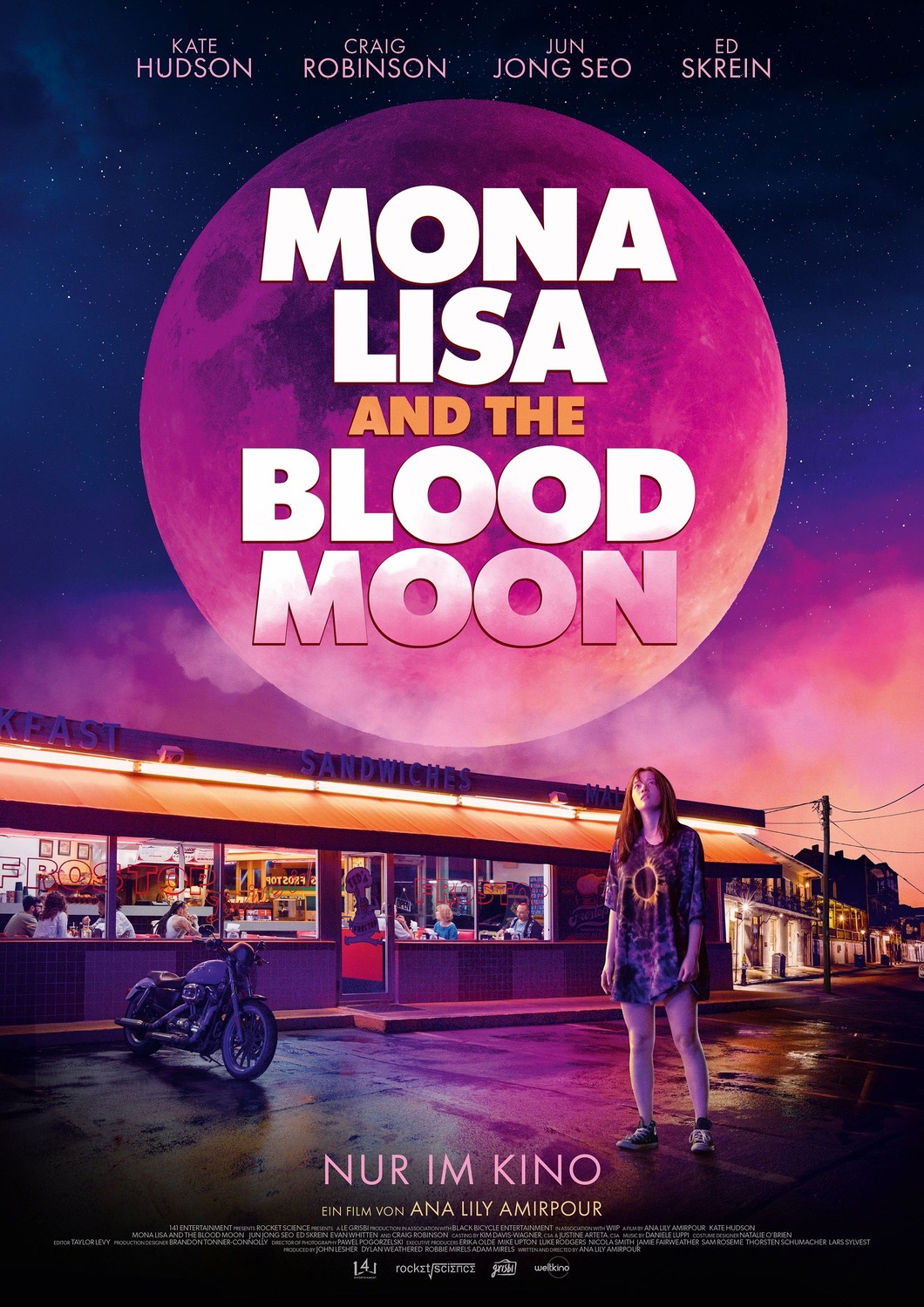 Extra Large Movie Poster Image for Mona Lisa and the Blood Moon (#1 of 3)