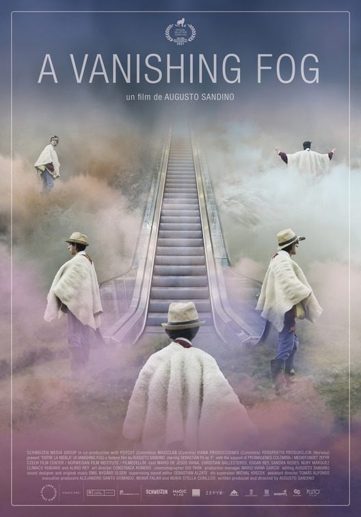 Entre la niebla Movie Poster