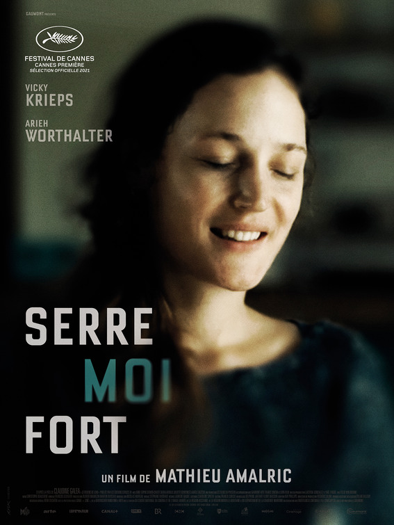 Serre moi fort Movie Poster