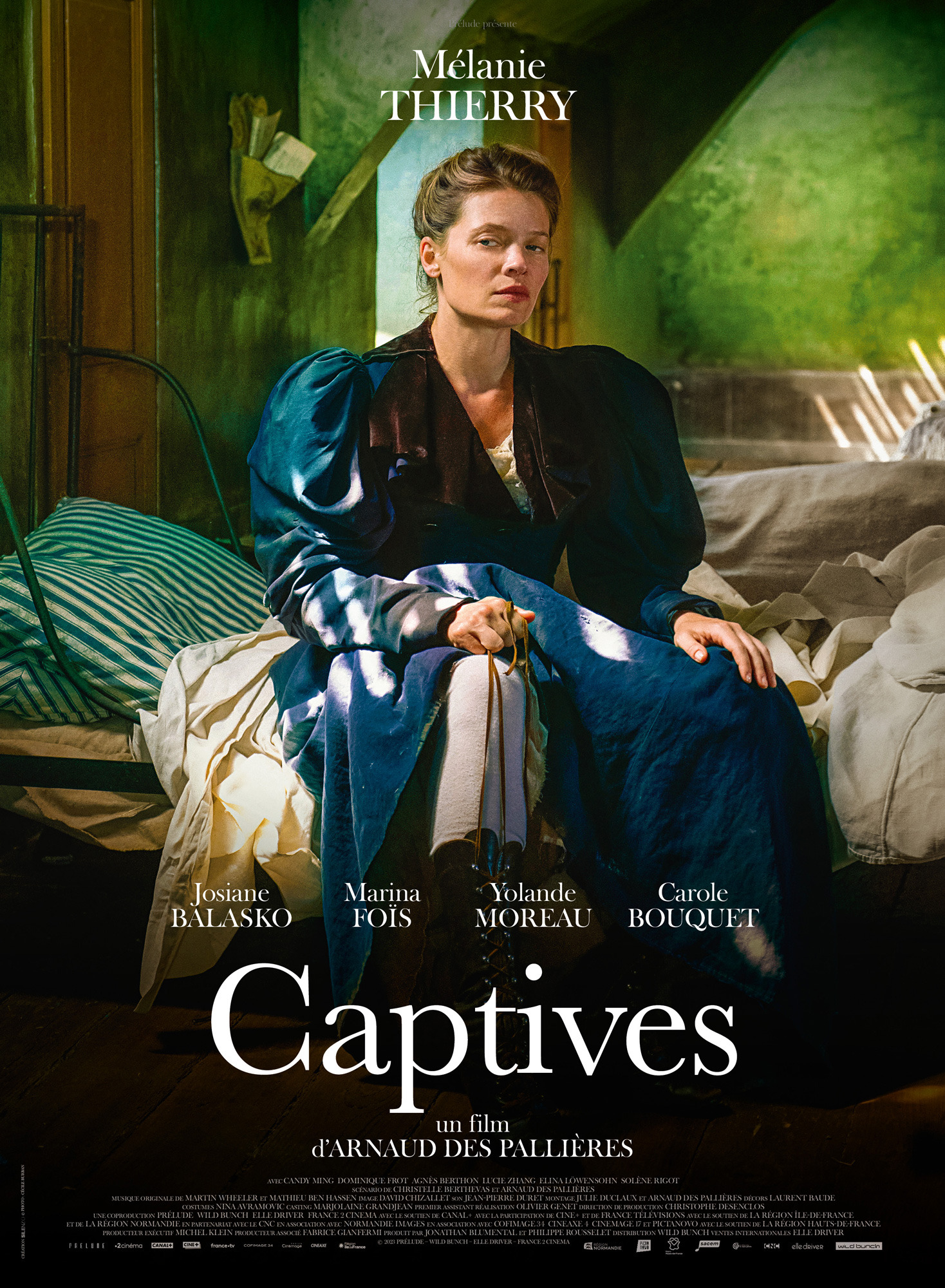 Mega Sized Movie Poster Image for Captives (#5 of 7)
