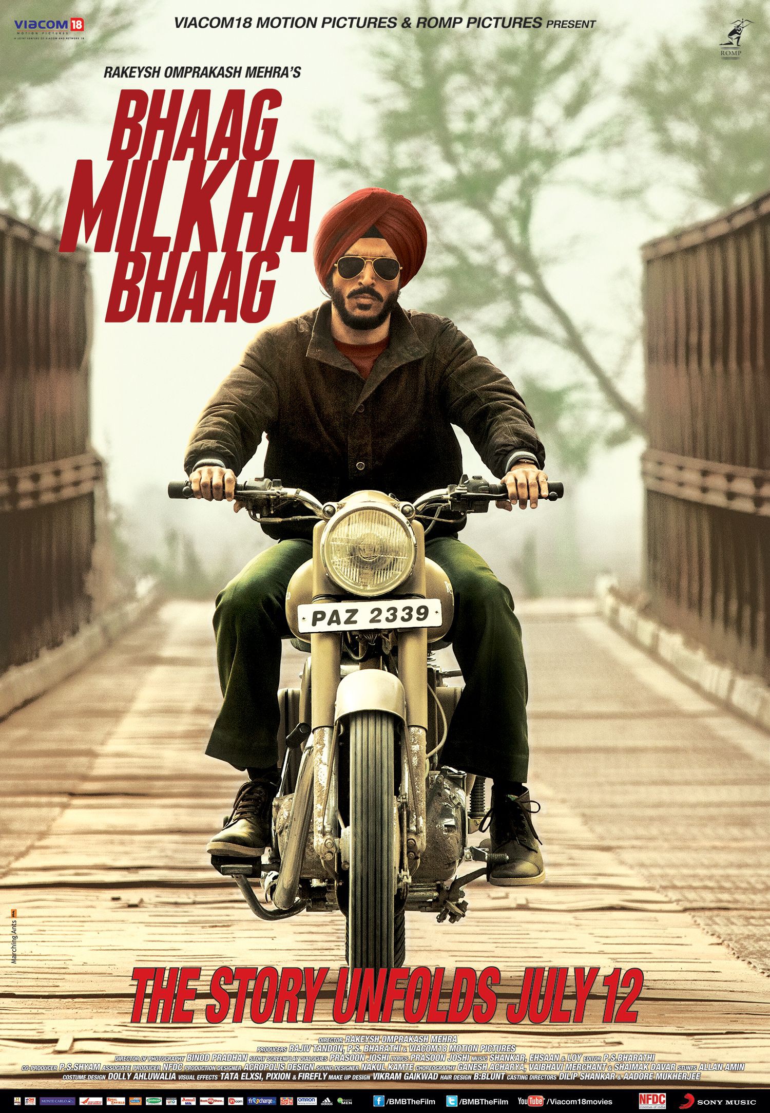 Mega Sized Movie Poster Image for Bhaag Milkha Bhaag (#4 of 7)