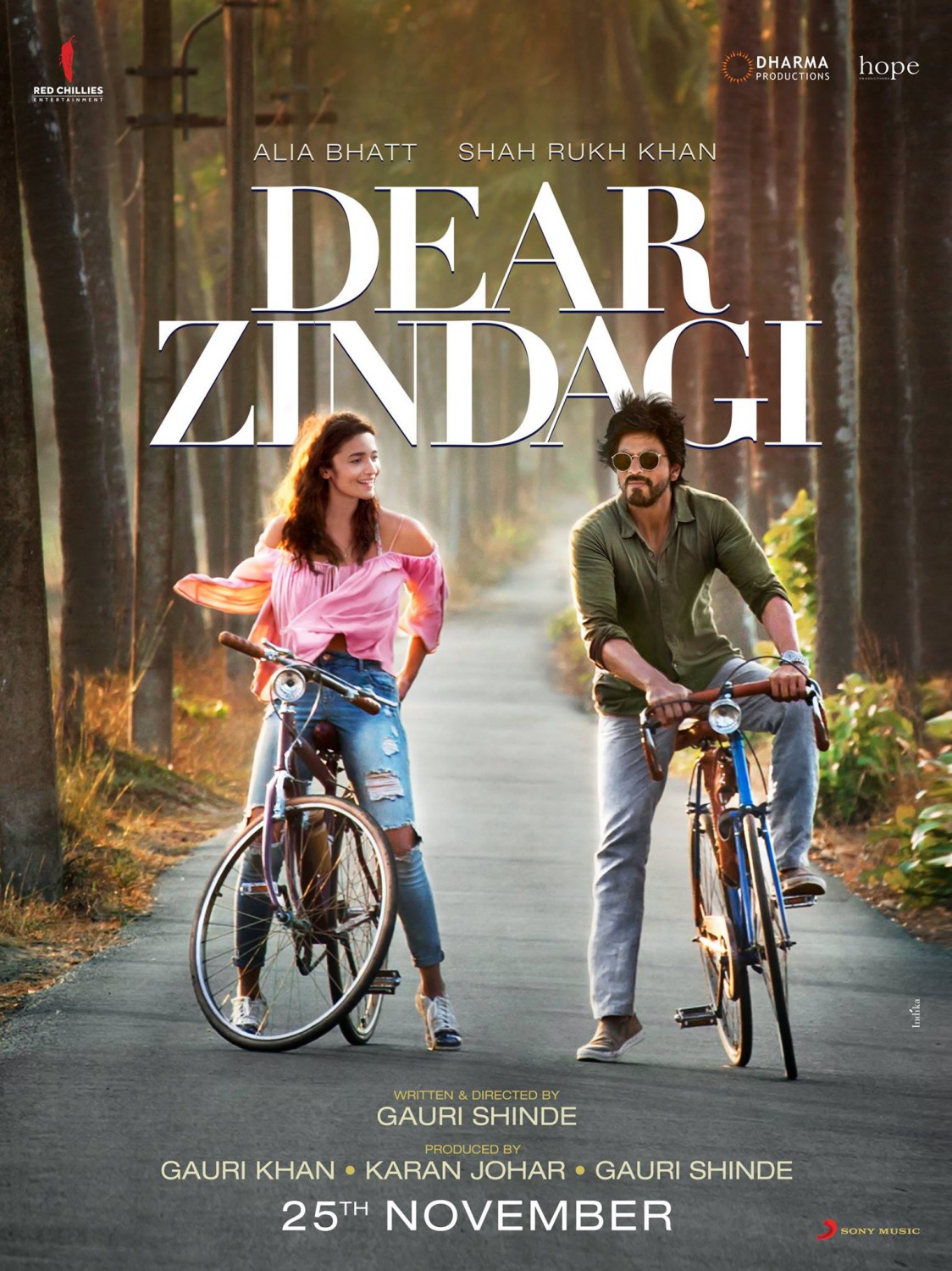 Extra Large Movie Poster Image for Dear Zindagi (#1 of 2)