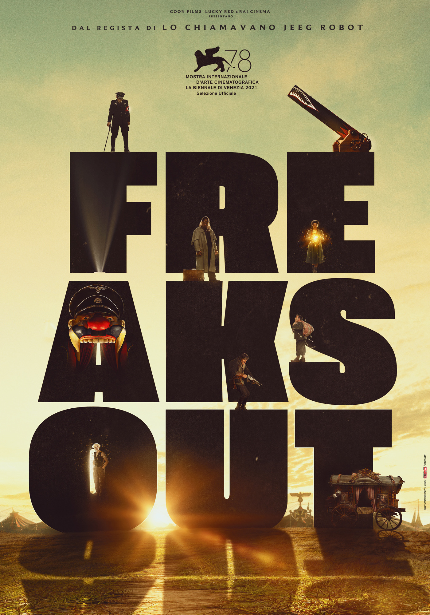 Mega Sized Movie Poster Image for Freaks Out (#2 of 11)