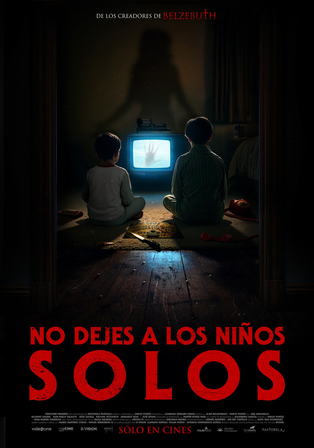 Extra Large Movie Poster Image for No dejes a los niños solos (#3 of 3)
