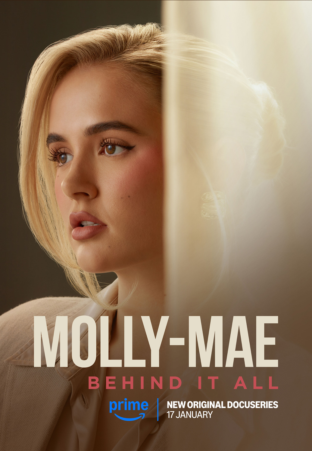 Extra Large TV Poster Image for Molly-Mae: Behind it All 